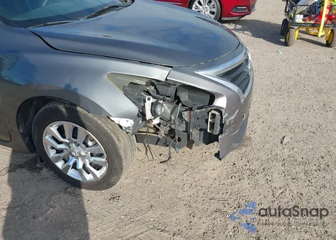 2015 Nissan Altima 2.5 S из США, поврежденный, VIN 1N4AL3AP9FN406188